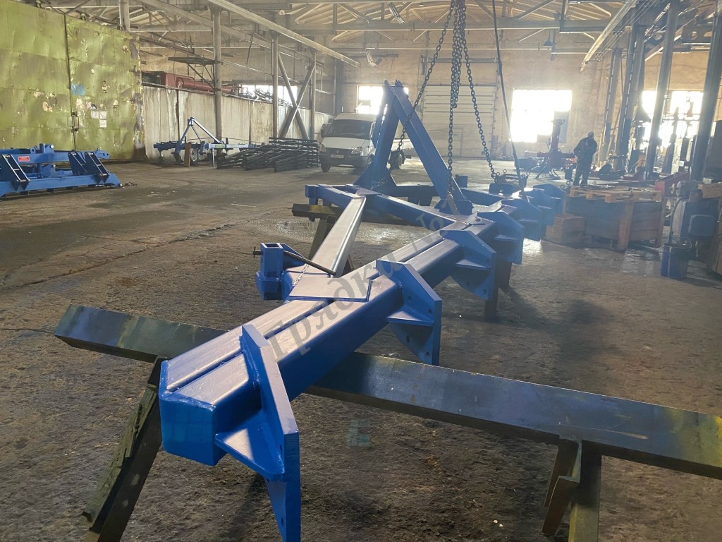 Плуг ПБС-7
