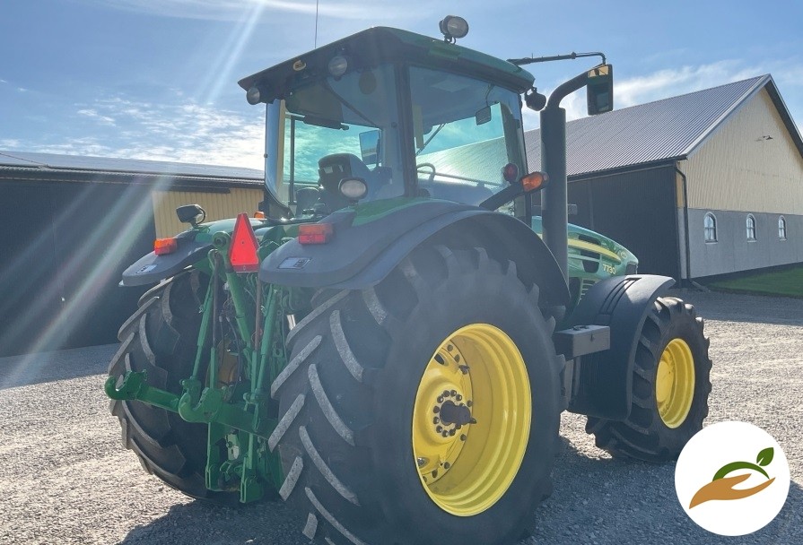 2009 Трактор John Deere 7730