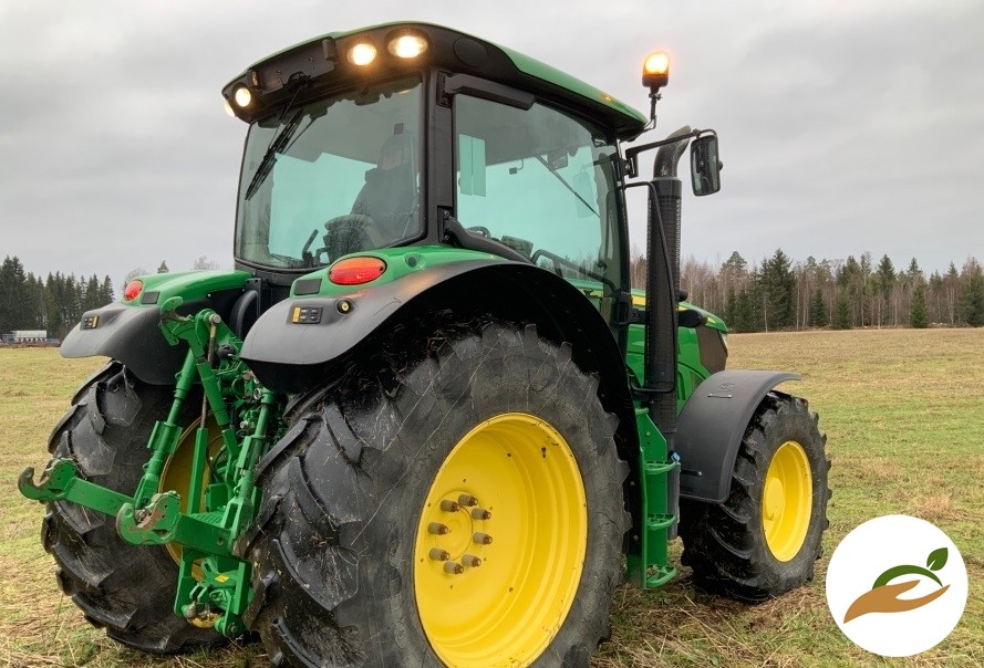 2014 Трактор John Deere 6140R