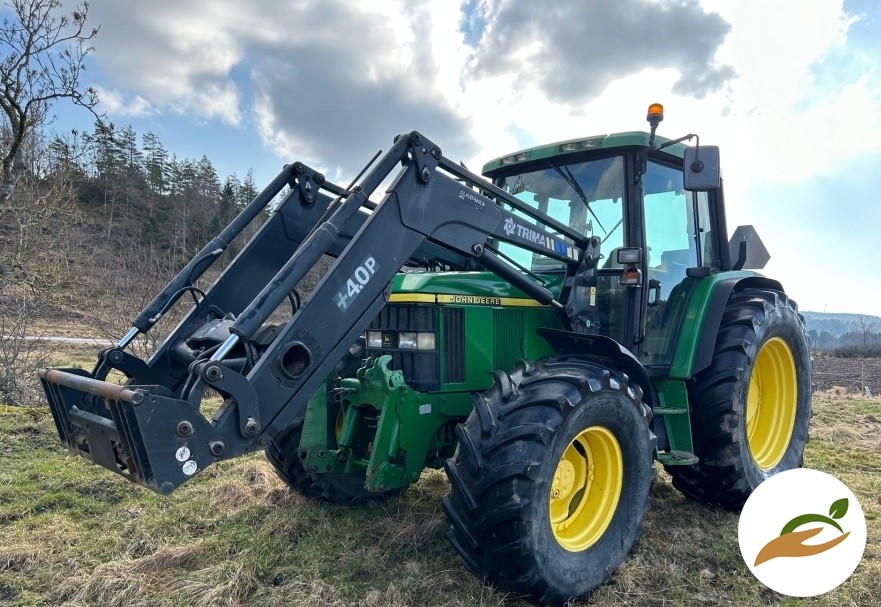 2002 Трактор John Deere 6310