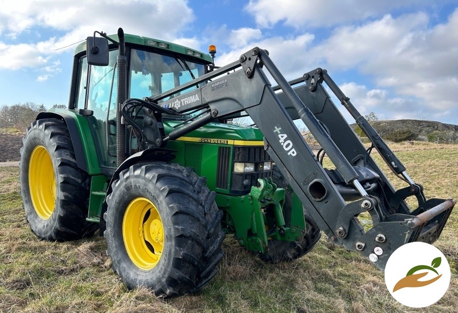 2002 Трактор John Deere 6310