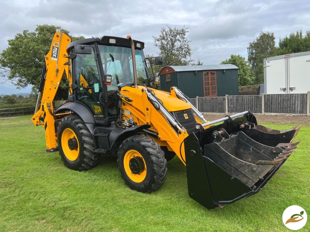2010 JCB 3CX Колесный экскаватор