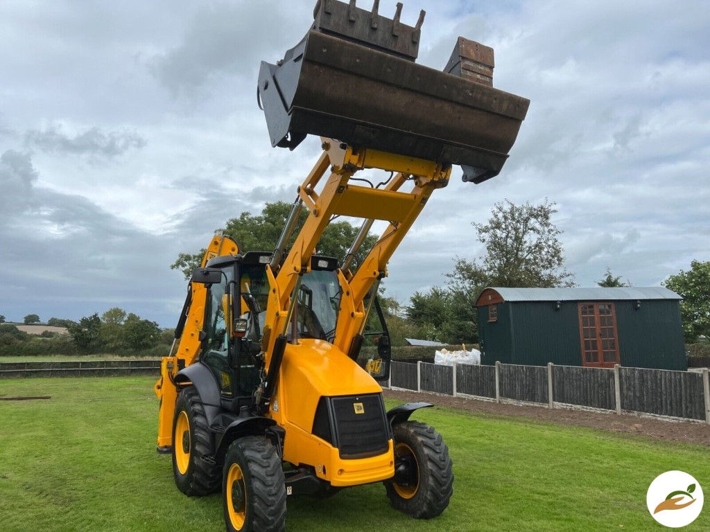 2010 JCB 3CX Колесный экскаватор