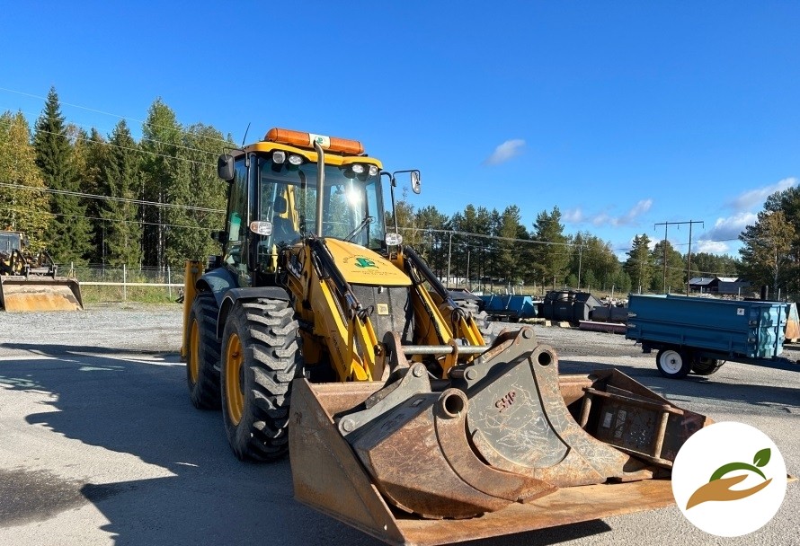 2012 Колесный экскаватор JCB 4CX
