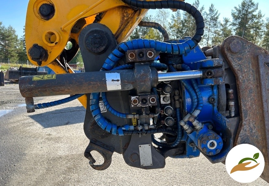 2012 Колесный экскаватор JCB 4CX