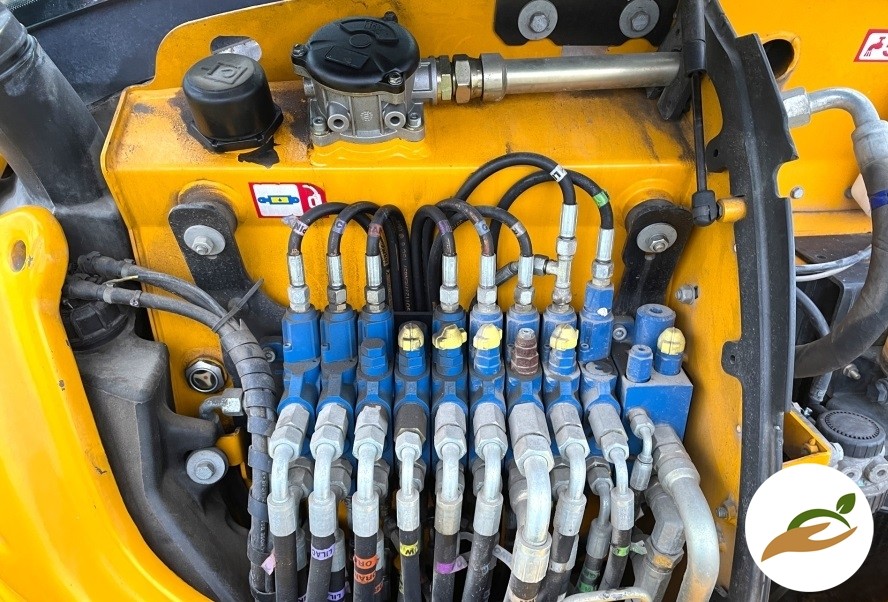 2013 экскаватор JCB 8055 ZTS