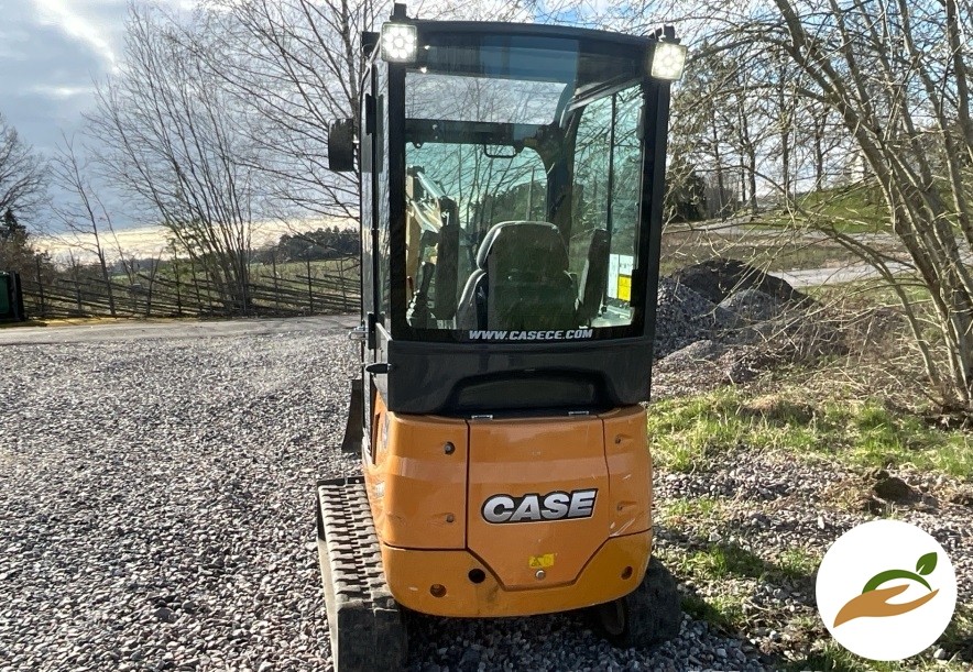 2015 экскаватор Case CX18B S2