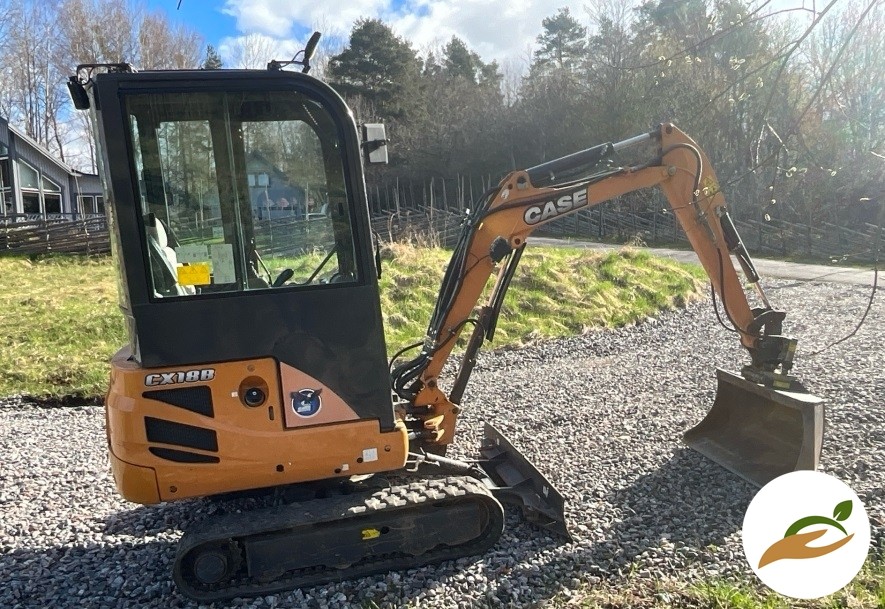 2015 экскаватор Case CX18B S2