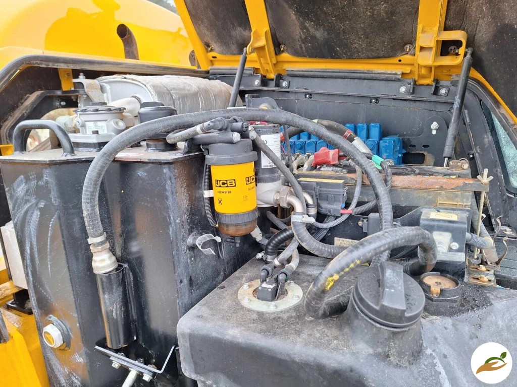 2017 экскаватор Jcb 86c