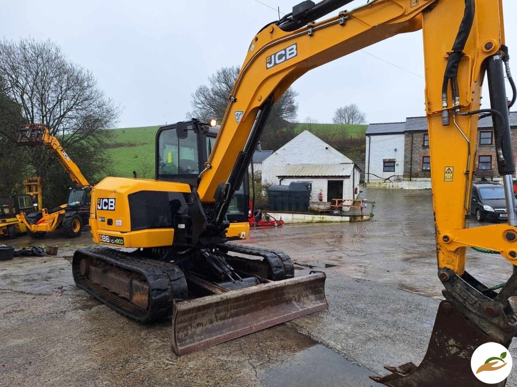 2017 экскаватор Jcb 86c