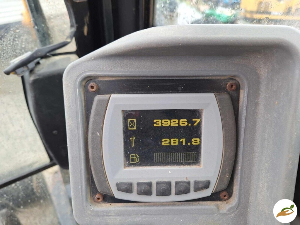2017 экскаватор Jcb 86c