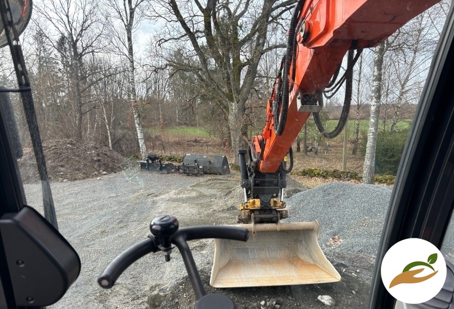 2016 Колесный экскаватор Hitachi ZX140W-5B