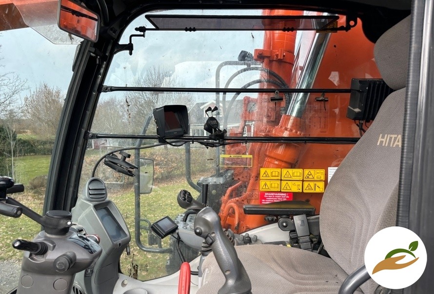2016 Колесный экскаватор Hitachi ZX140W-5B