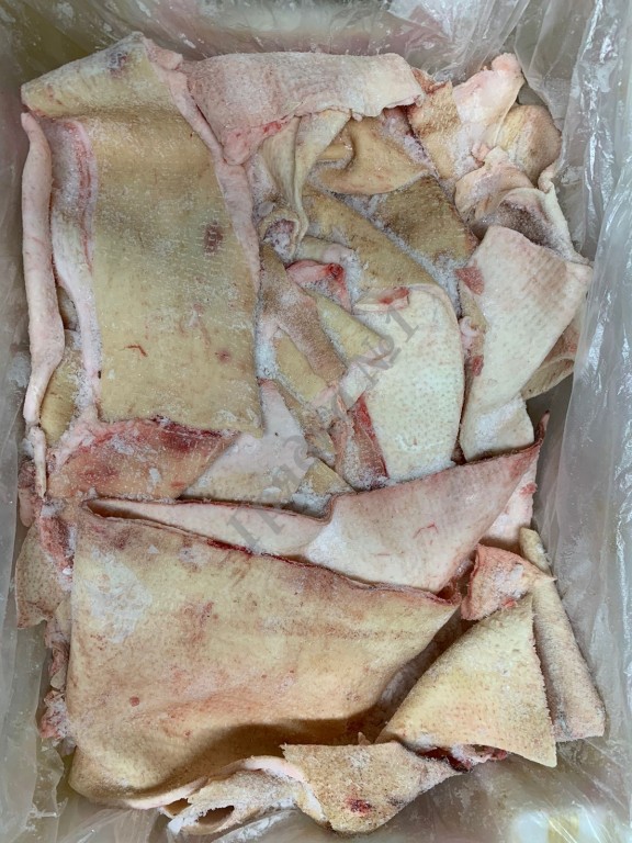Свиная разделка. Шкура свиная корпусная (шпарка).