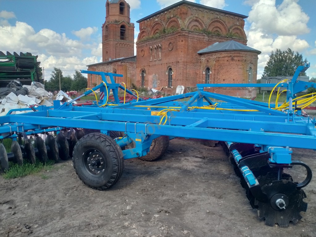 БОРОНА ДИСКОВАЯ ТЯЖЕЛАЯ ЗВЕЗДА БДТ-7,62