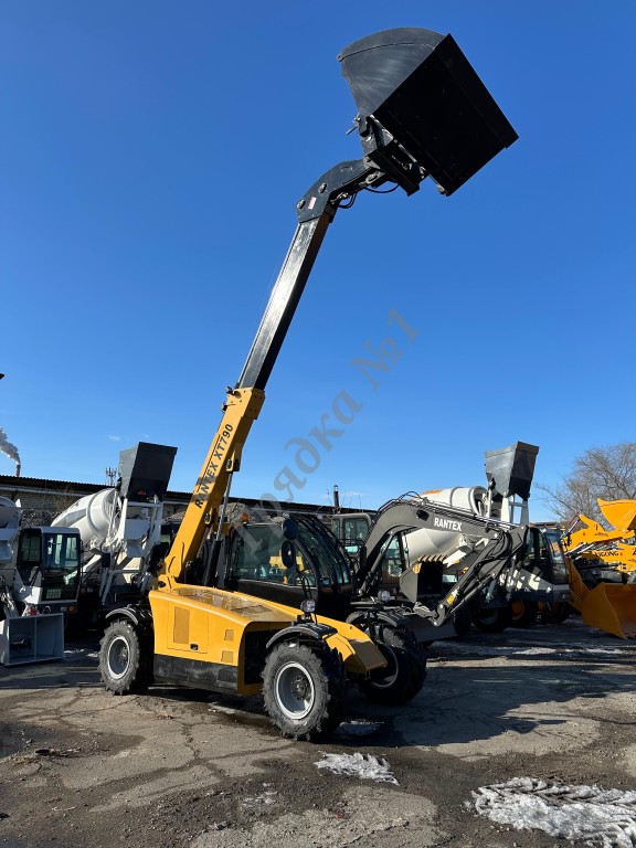 Телескопический погрузчик Rantex XT790
