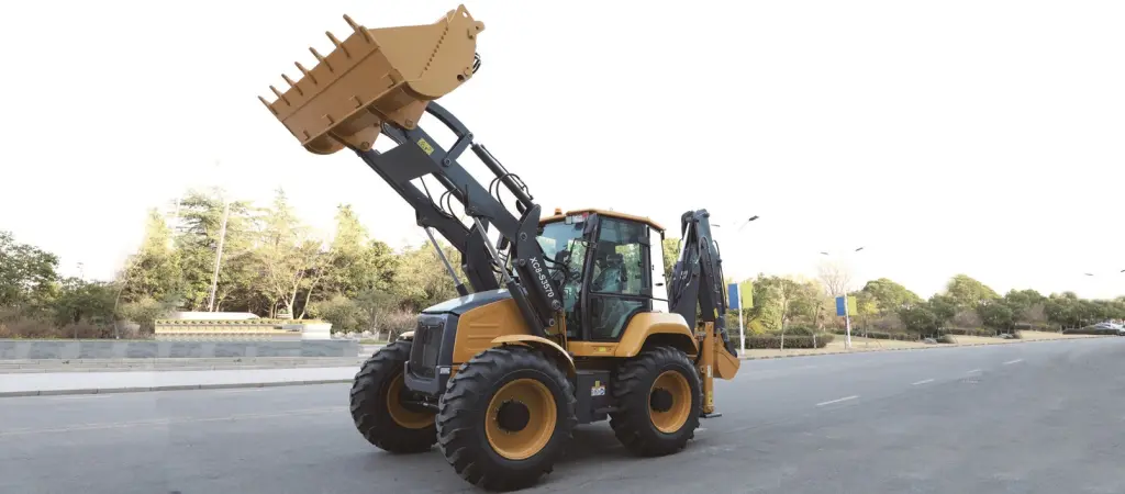 Экскаватор погрузчик XCMG XC8 S3570
